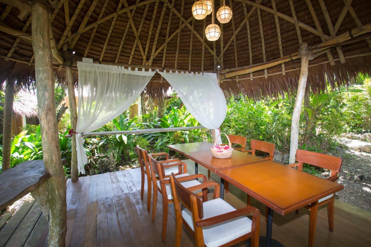 Mandala Spa & Resort Villas Manoc-Manoc Exteriör bild