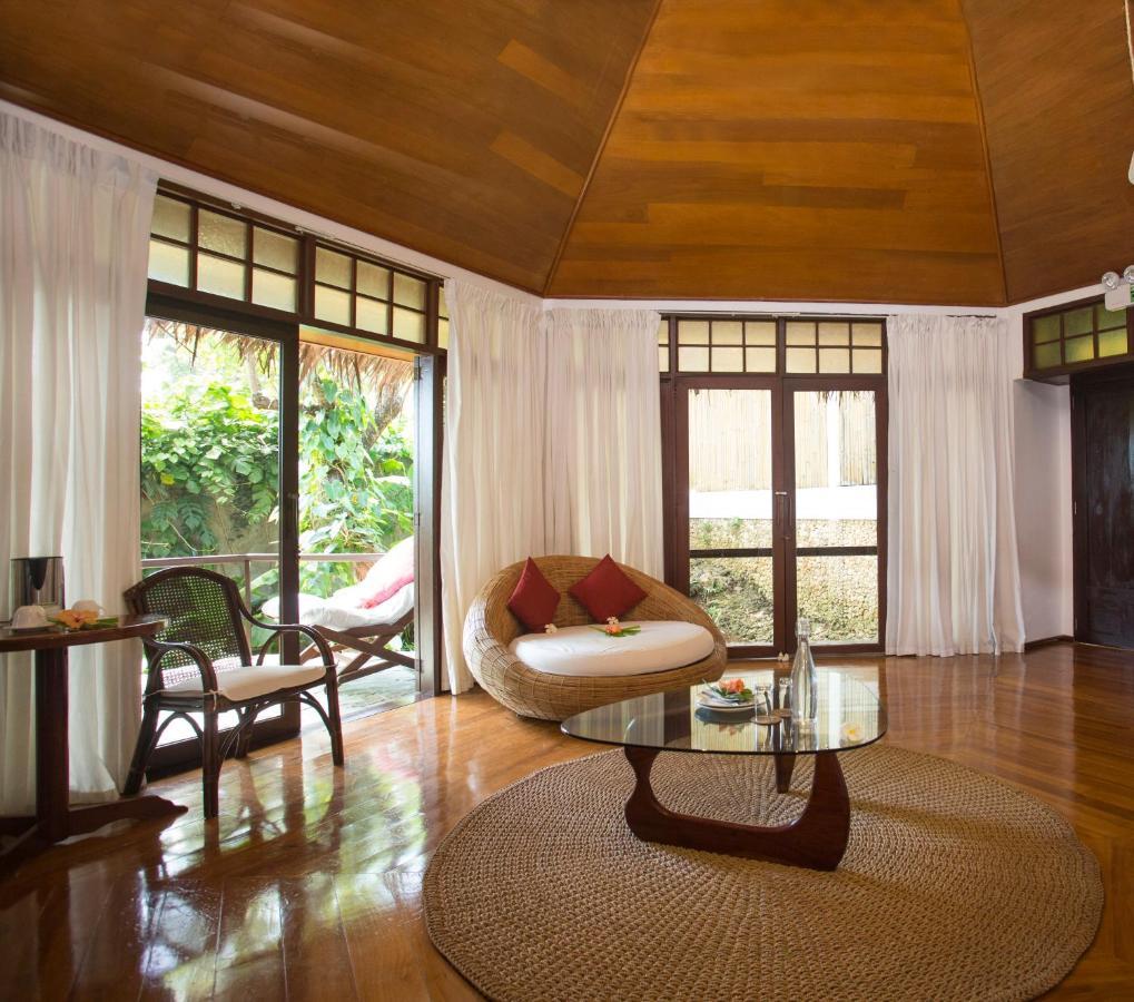 Mandala Spa & Resort Villas Manoc-Manoc Exteriör bild