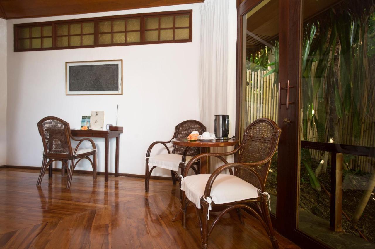 Mandala Spa & Resort Villas Manoc-Manoc Exteriör bild