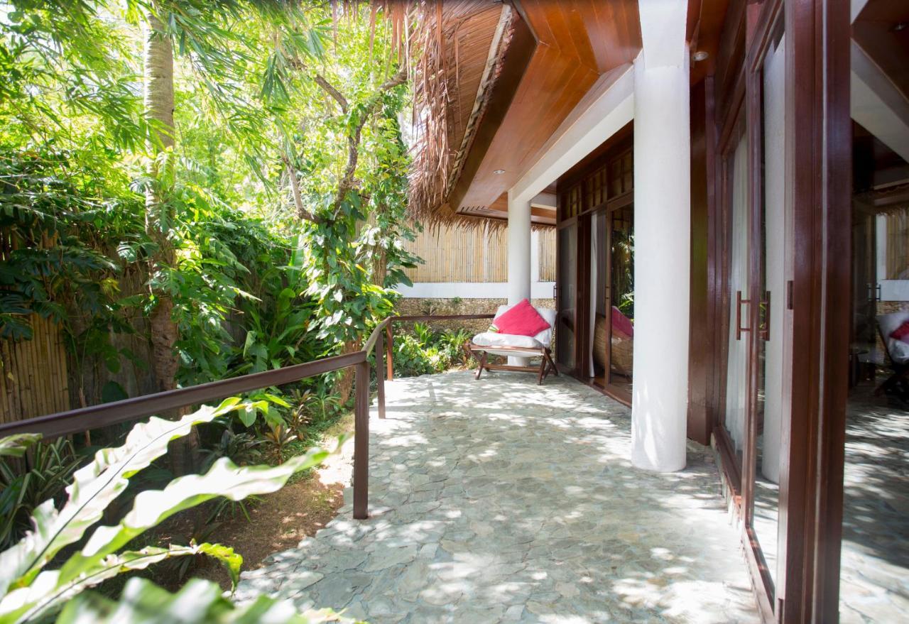 Mandala Spa & Resort Villas Manoc-Manoc Exteriör bild