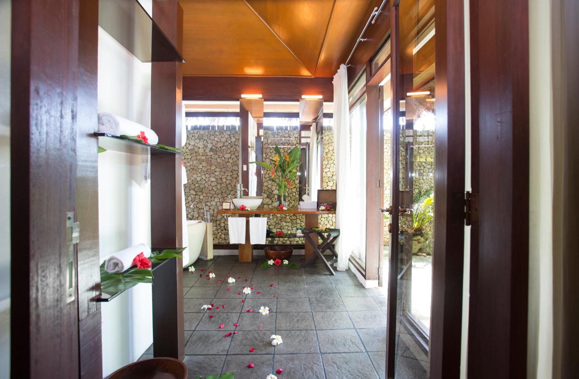 Mandala Spa & Resort Villas Manoc-Manoc Rum bild