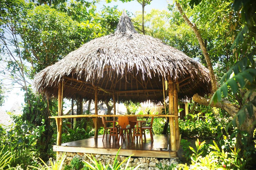 Mandala Spa & Resort Villas Manoc-Manoc Exteriör bild