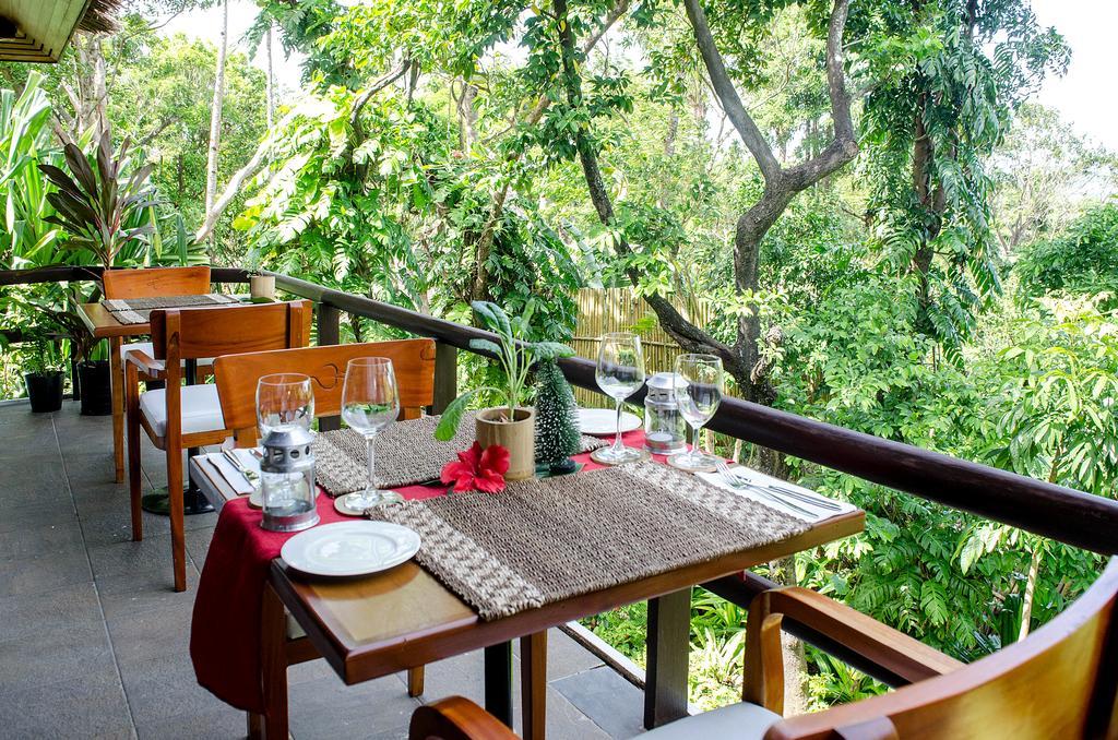 Mandala Spa & Resort Villas Manoc-Manoc Exteriör bild